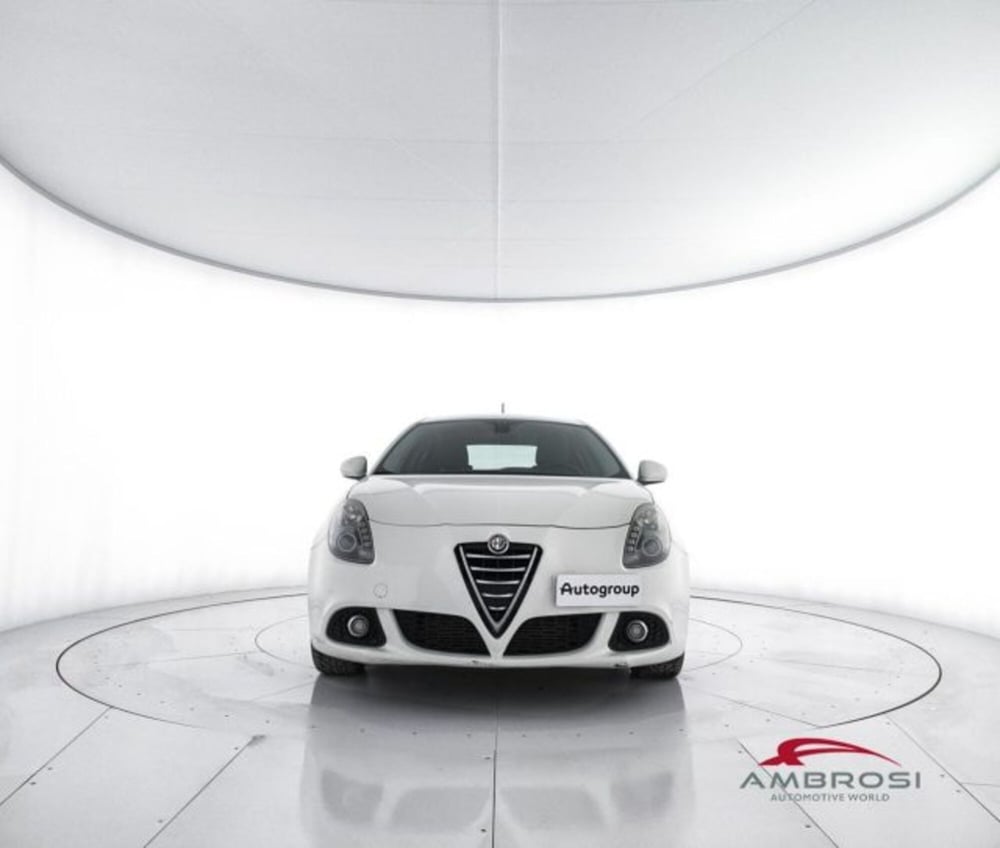 Alfa Romeo Giulietta usata a Perugia (5)