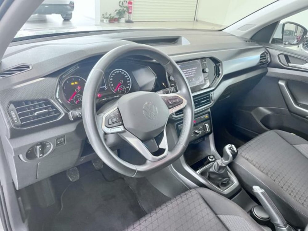 Volkswagen T-Cross usata a Oristano (10)