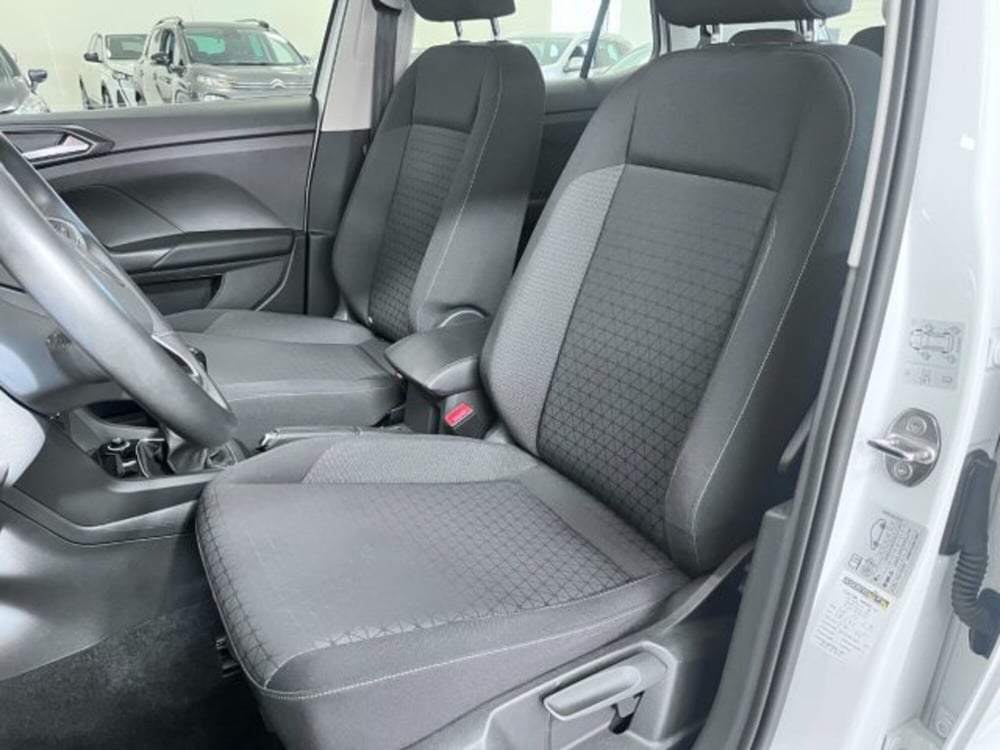 Volkswagen T-Cross usata a Oristano (14)