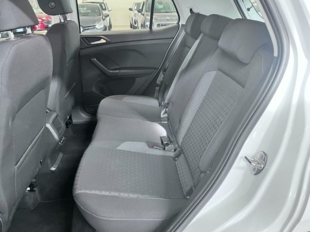Volkswagen T-Cross usata a Oristano (15)