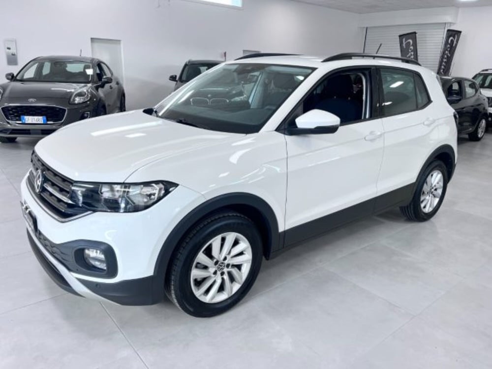 Volkswagen T-Cross usata a Oristano (3)