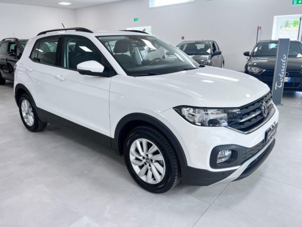Volkswagen T-Cross usata a Oristano (6)