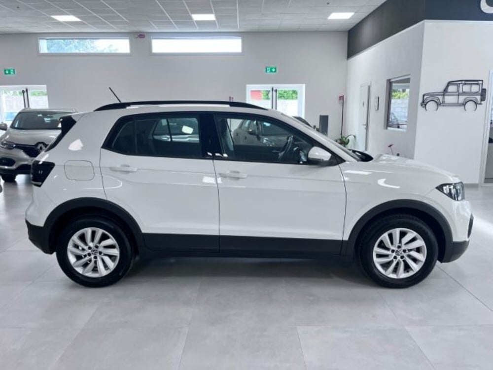 Volkswagen T-Cross usata a Oristano (7)