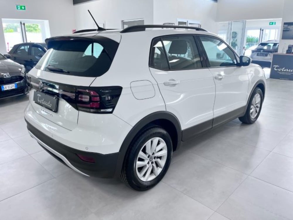 Volkswagen T-Cross usata a Oristano (8)