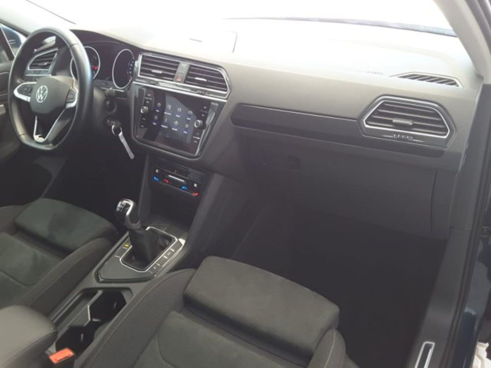 Volkswagen Tiguan nuova a Firenze (10)