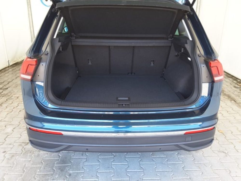 Volkswagen Tiguan nuova a Firenze (14)