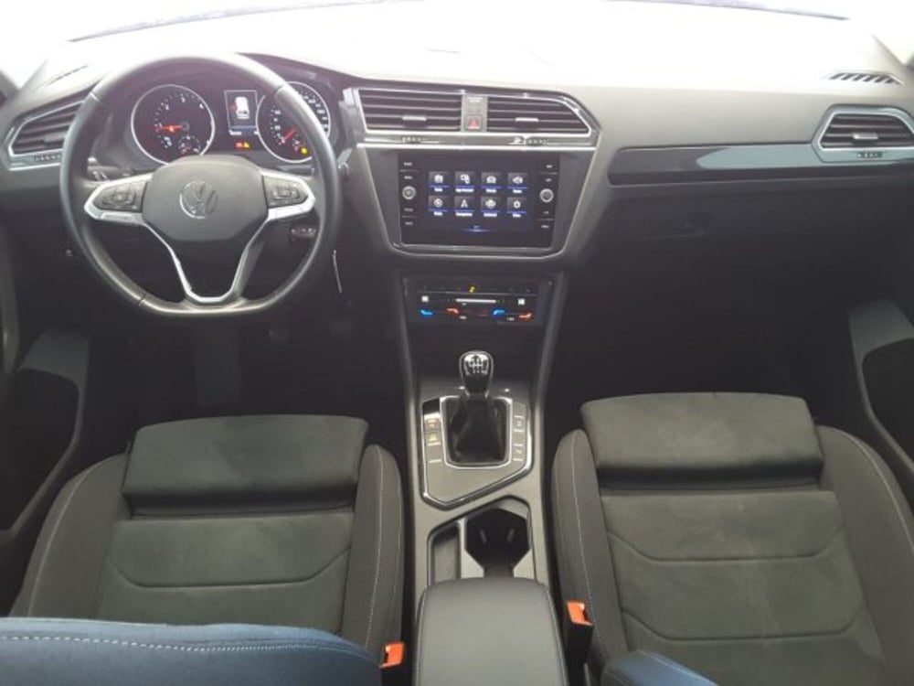 Volkswagen Tiguan nuova a Firenze (8)