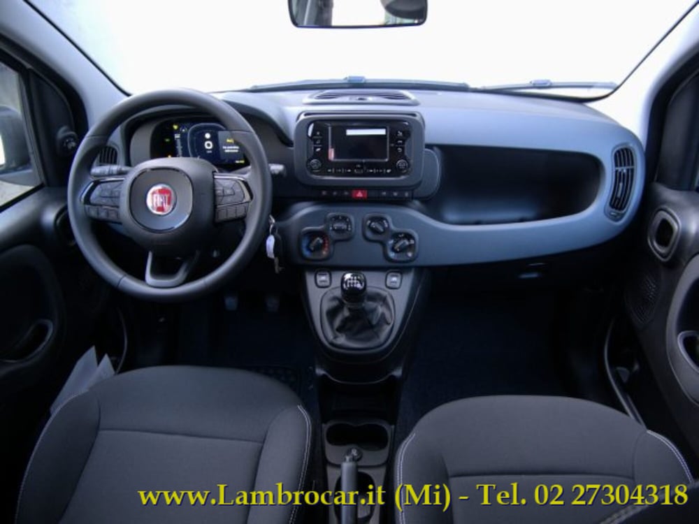 Fiat Panda nuova a Milano (2)