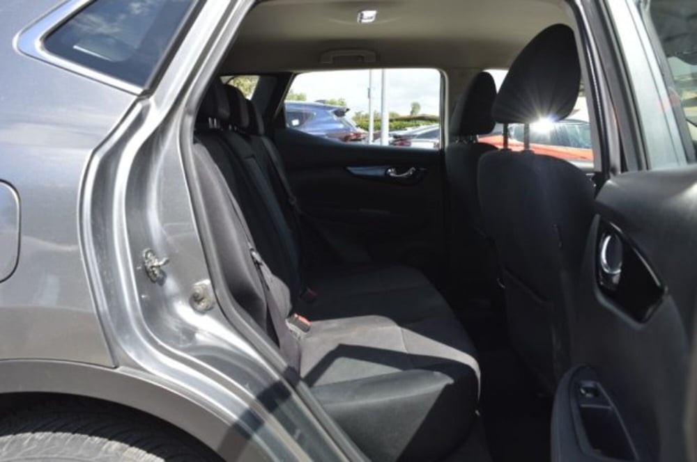 Nissan Qashqai usata a Latina (10)