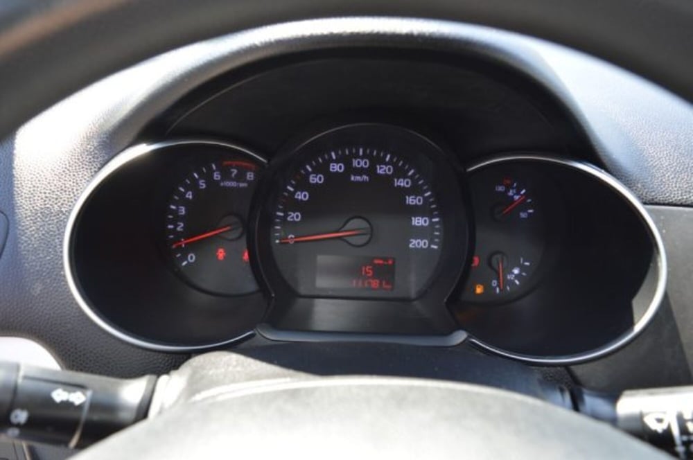 Kia Picanto usata a Latina (13)
