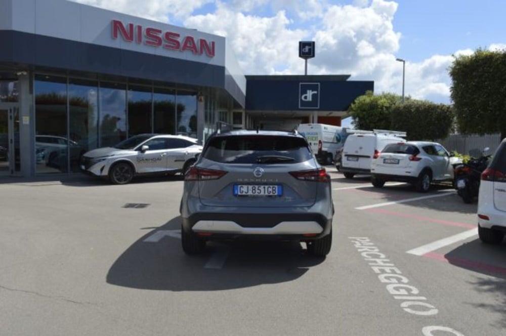 Nissan Qashqai usata a Latina (6)