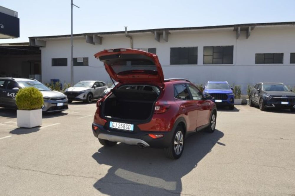 Kia Stonic usata a Latina (7)
