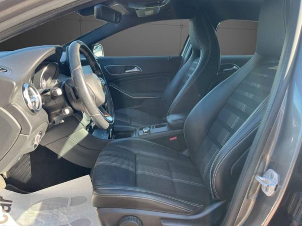 Mercedes-Benz GLA SUV usata a Milano (12)