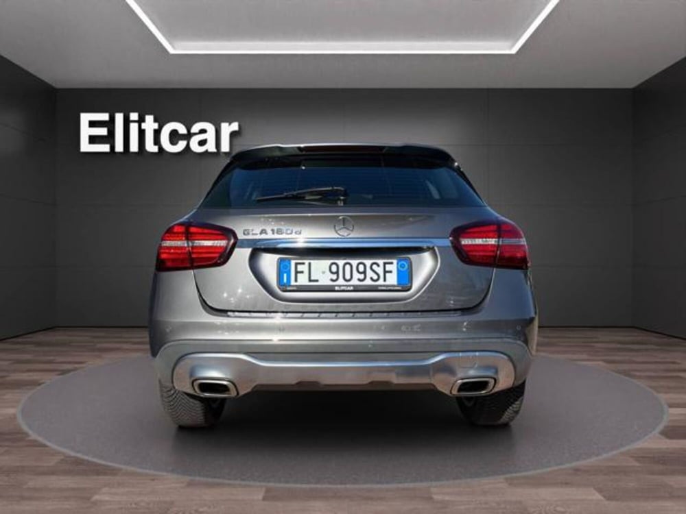 Mercedes-Benz GLA SUV usata a Milano (4)