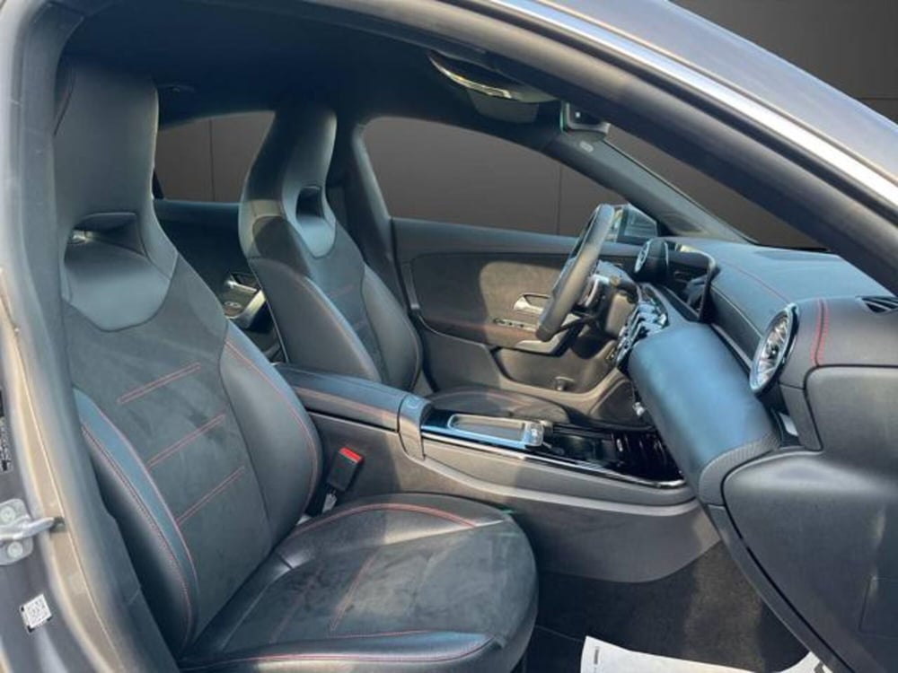 Mercedes-Benz CLA usata a Milano (10)