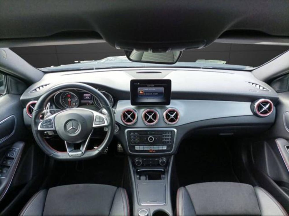 Mercedes-Benz GLA SUV usata a Milano (12)