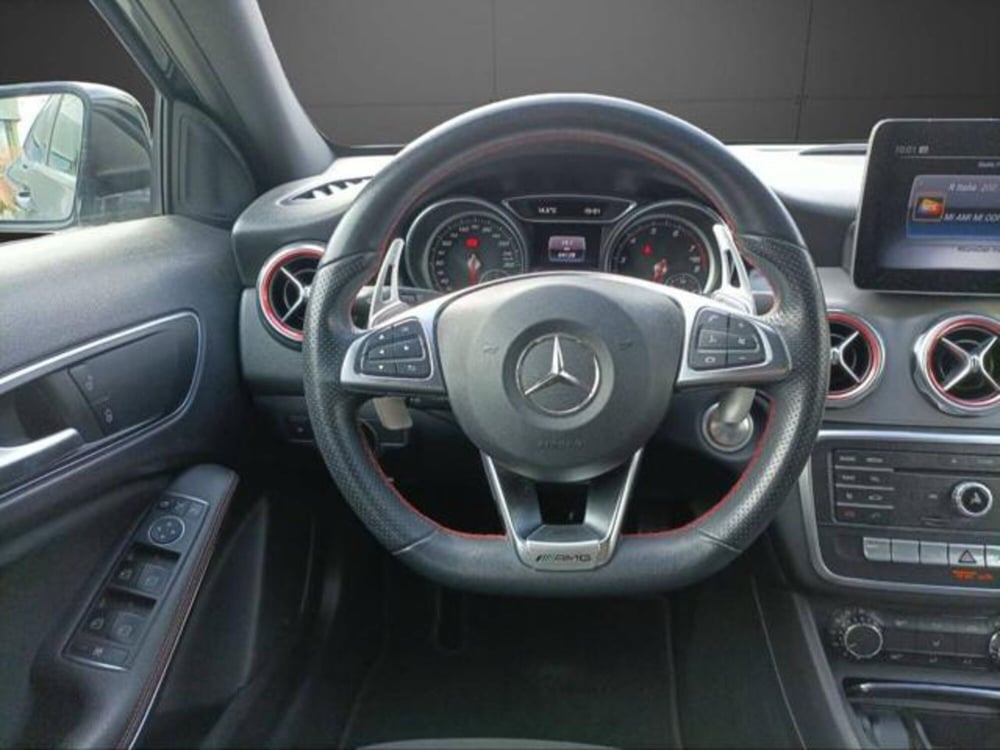 Mercedes-Benz GLA SUV usata a Milano (9)