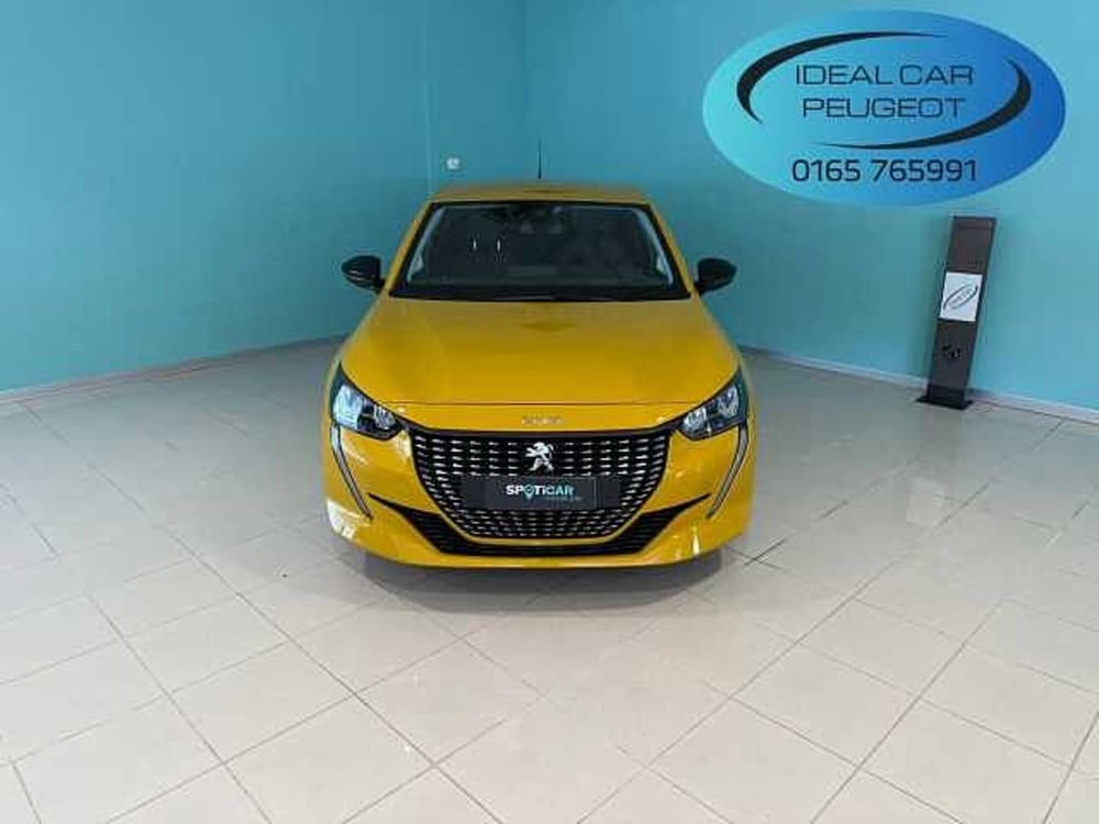 Peugeot 208 usata a Aosta