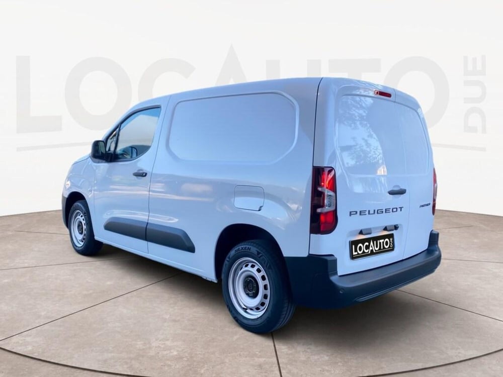 Peugeot Partner Furgone nuova a Torino (5)