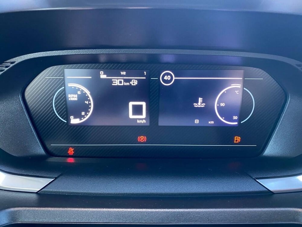 Peugeot Partner Furgone nuova a Torino (9)