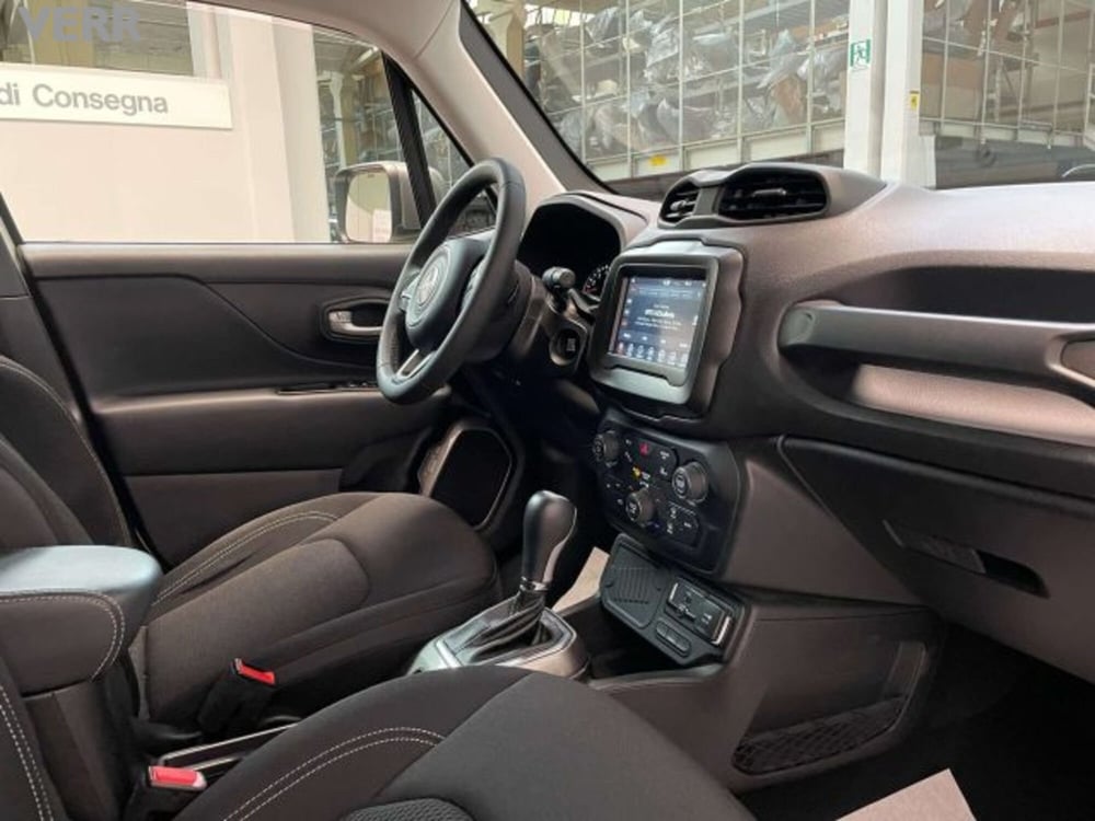 Jeep Renegade usata a Milano (11)