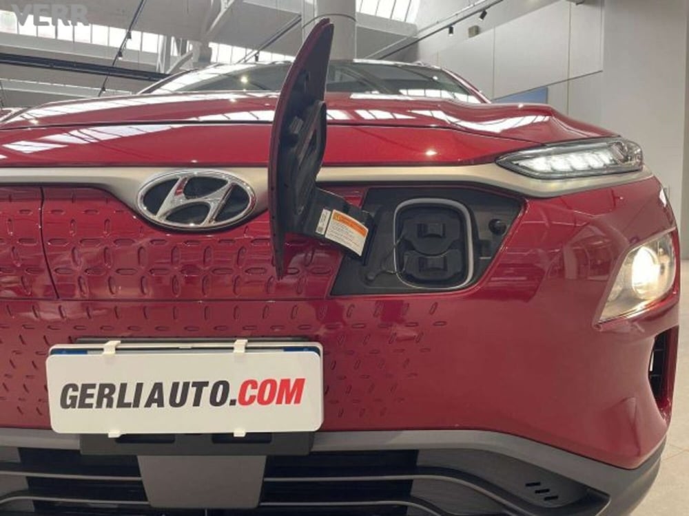 Hyundai Kona usata a Milano (11)