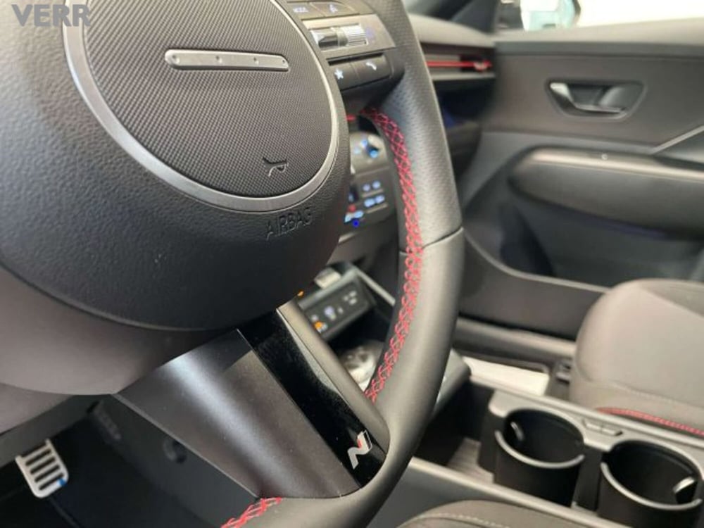 Hyundai Kona nuova a Milano (9)