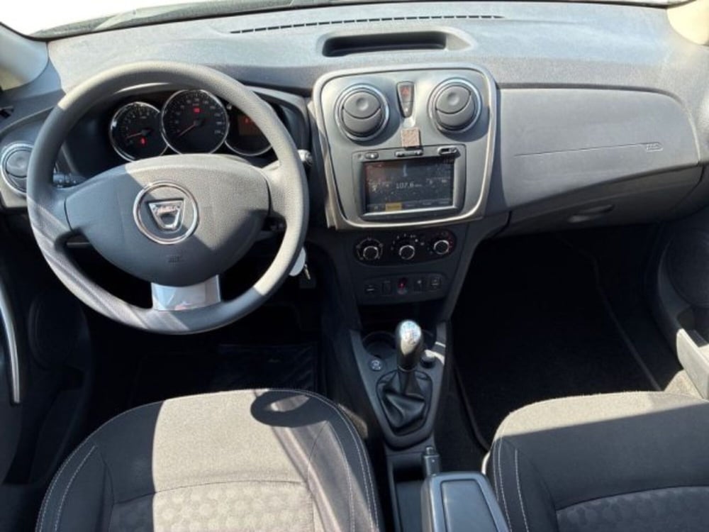 Dacia Sandero usata a Ancona (11)