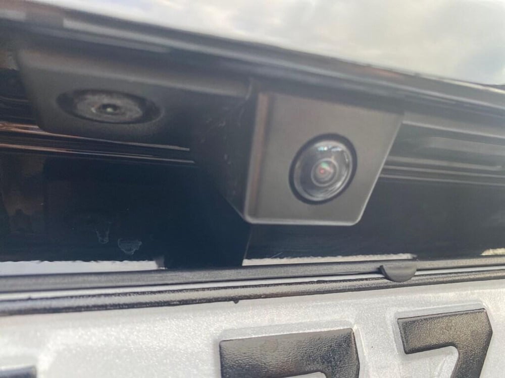 Jeep Avenger nuova a Torino (14)