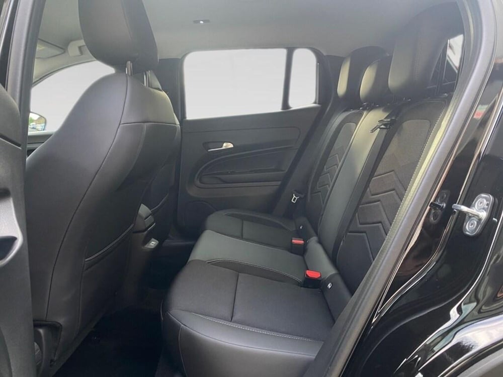 Jeep Avenger nuova a Torino (8)