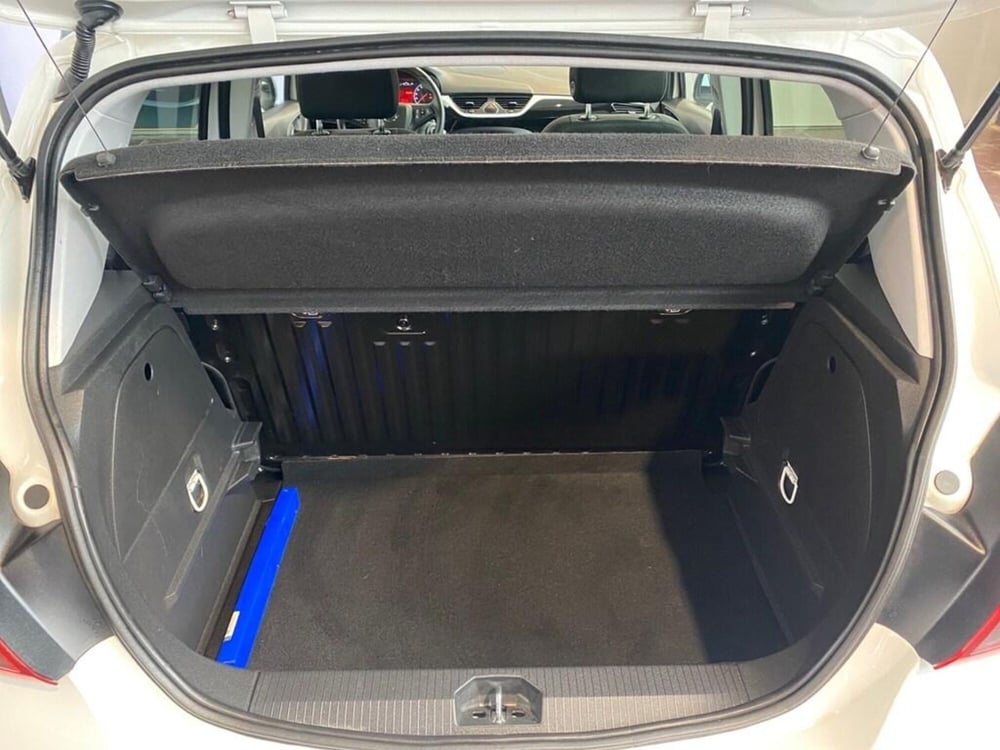 Opel Corsa usata a Torino (9)