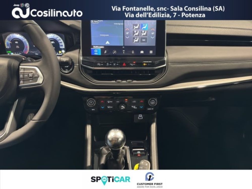 Jeep Compass nuova a Salerno (13)