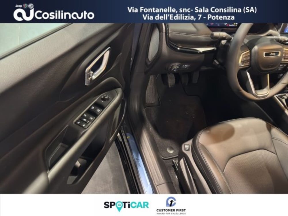 Jeep Compass nuova a Salerno (16)