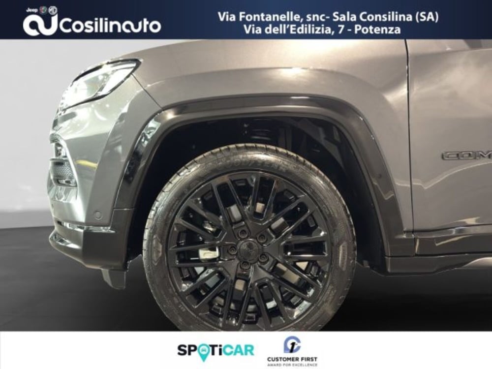 Jeep Compass nuova a Salerno (19)