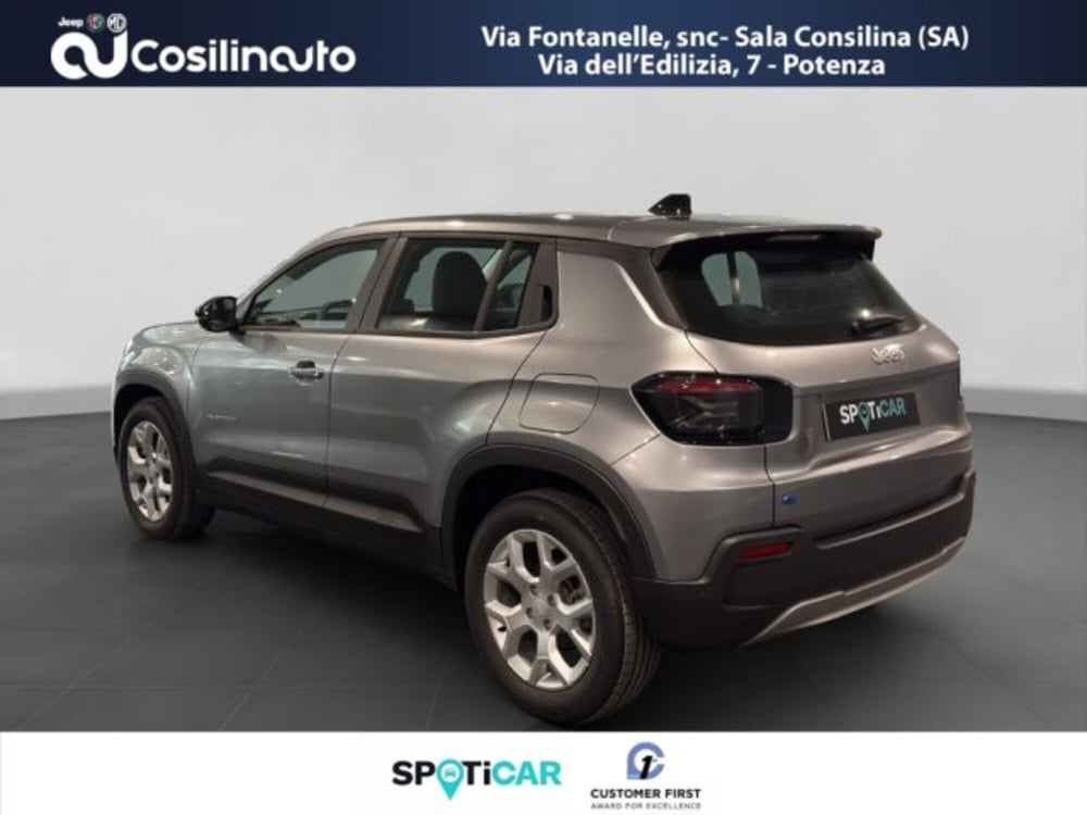 Jeep Avenger nuova a Salerno (3)