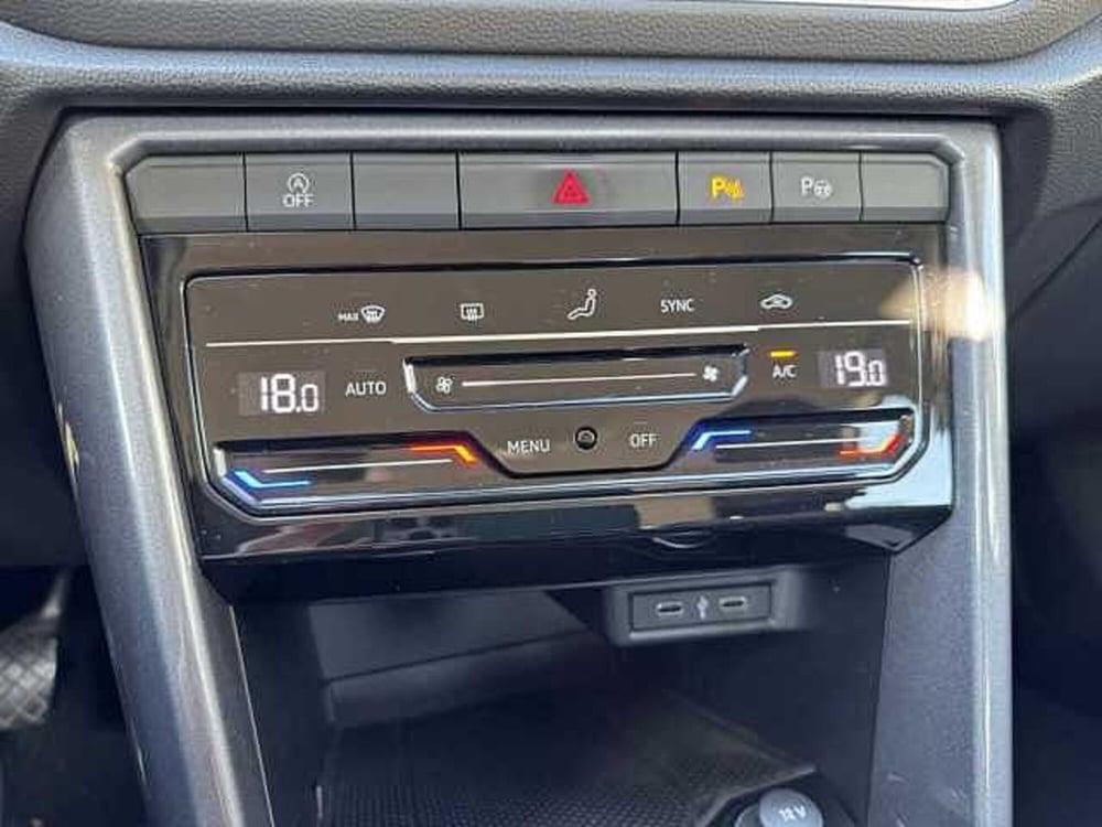 Volkswagen T-Roc usata a Ravenna (16)