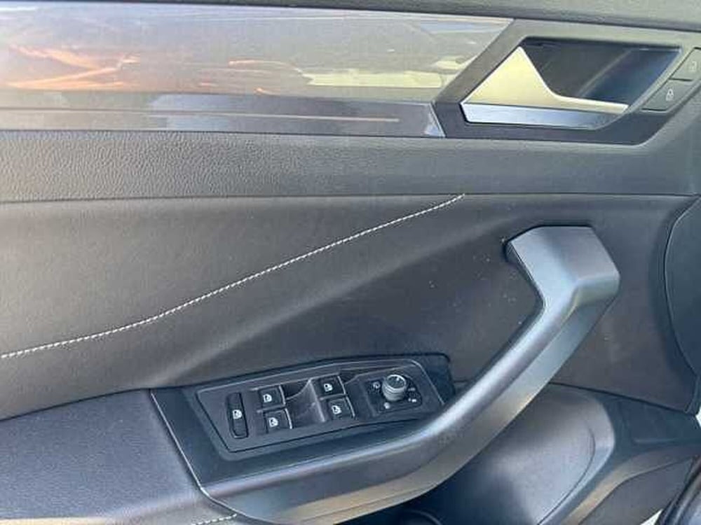 Volkswagen T-Roc usata a Ravenna (19)