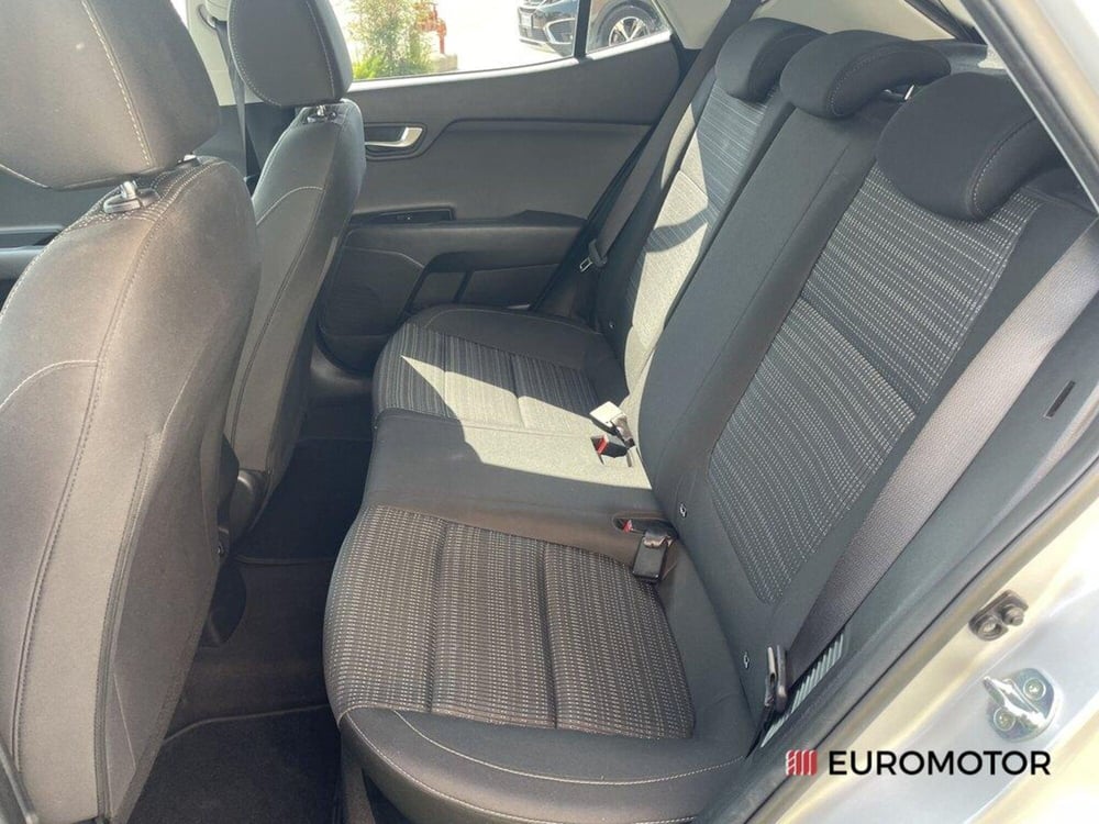 Kia Stonic usata a Bari (10)
