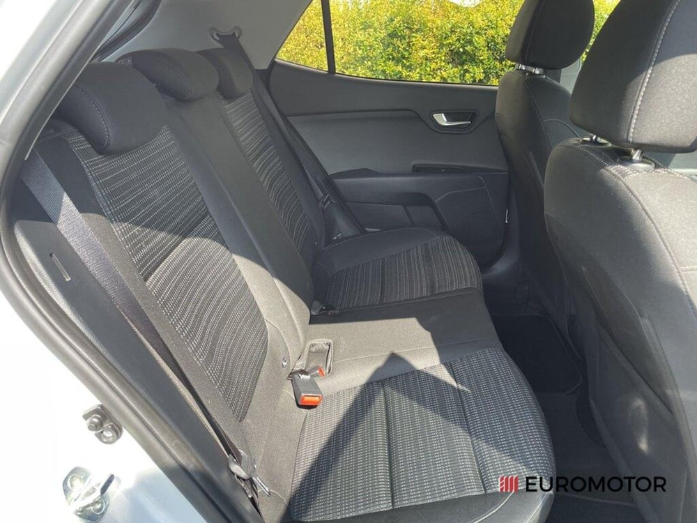 Kia Stonic usata a Bari (11)