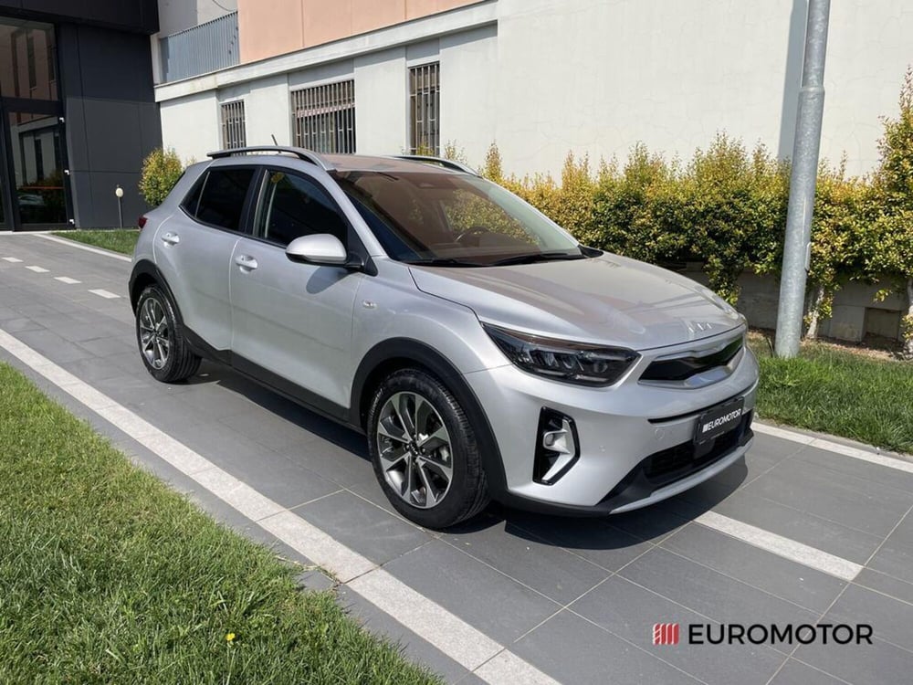 Kia Stonic usata a Bari (3)
