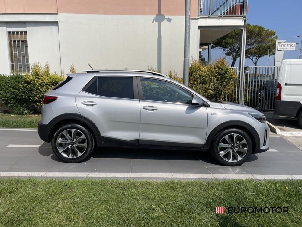 Kia Stonic usata a Bari (4)