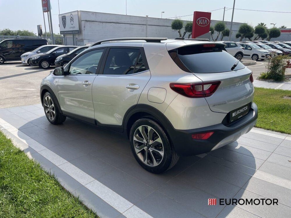 Kia Stonic usata a Bari (7)