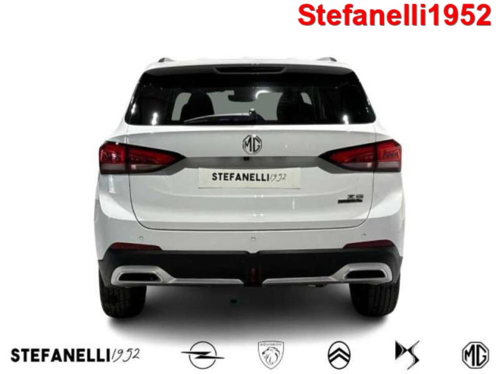 Mg ZS EV nuova a Bologna (6)