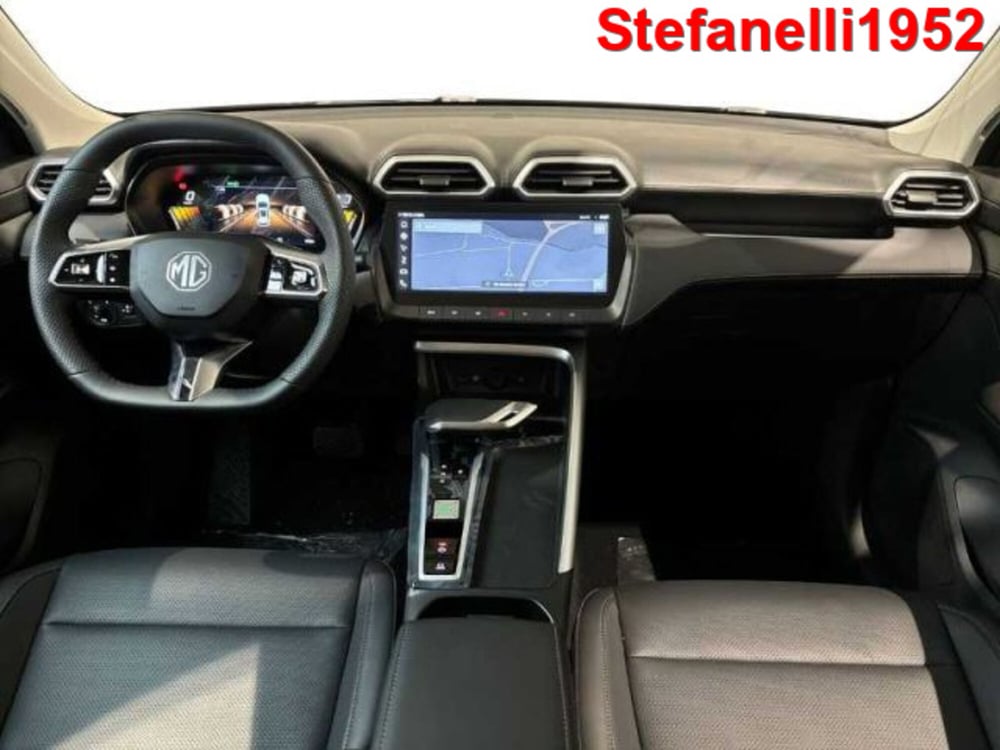 Mg ZS EV nuova a Bologna (13)
