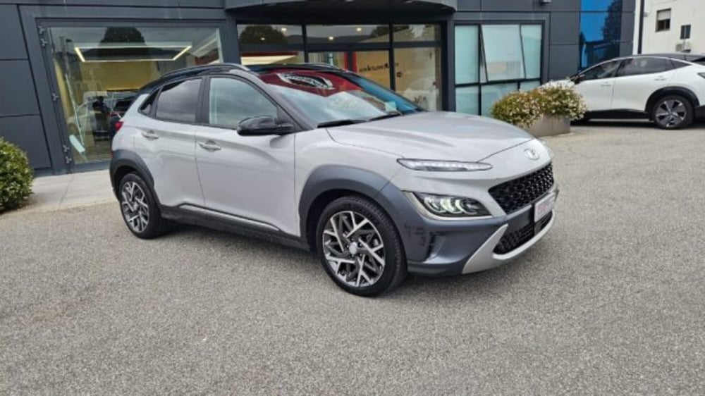 Hyundai Kona usata a Lucca (2)