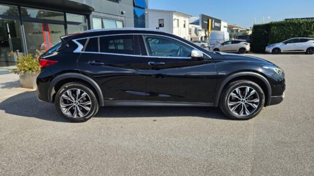 Infiniti QX30 usata a Lucca (3)