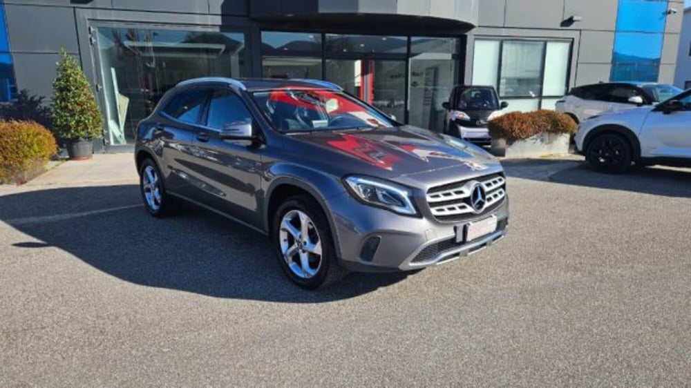 Mercedes-Benz GLA SUV usata a Lucca (2)