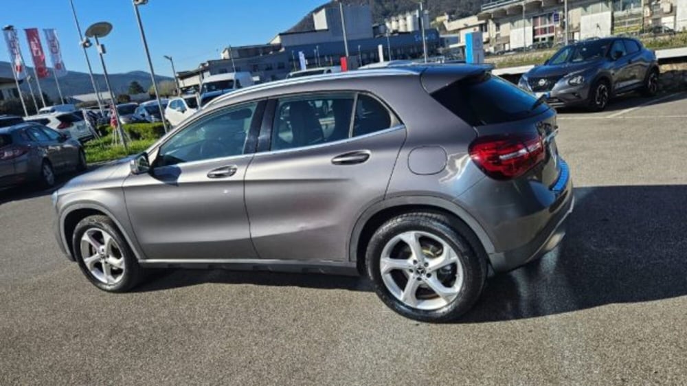 Mercedes-Benz GLA SUV usata a Lucca (6)