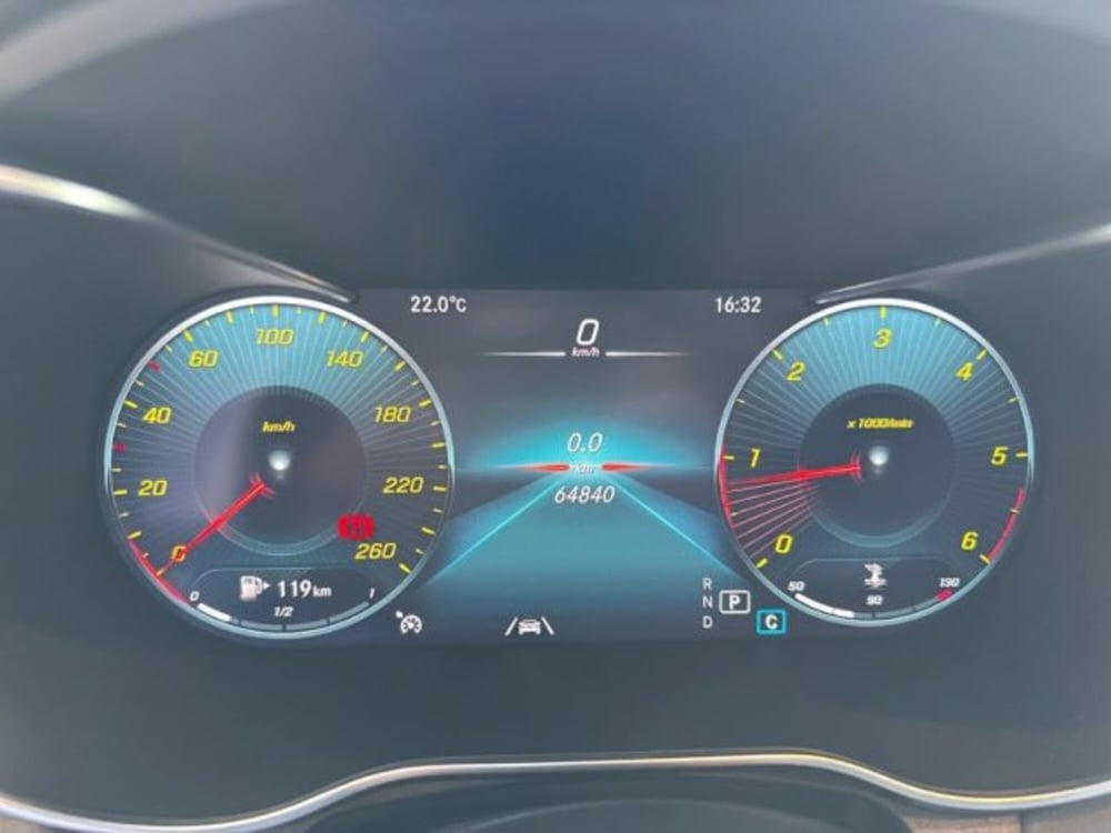 Mercedes-Benz GLC SUV usata a Avellino (13)