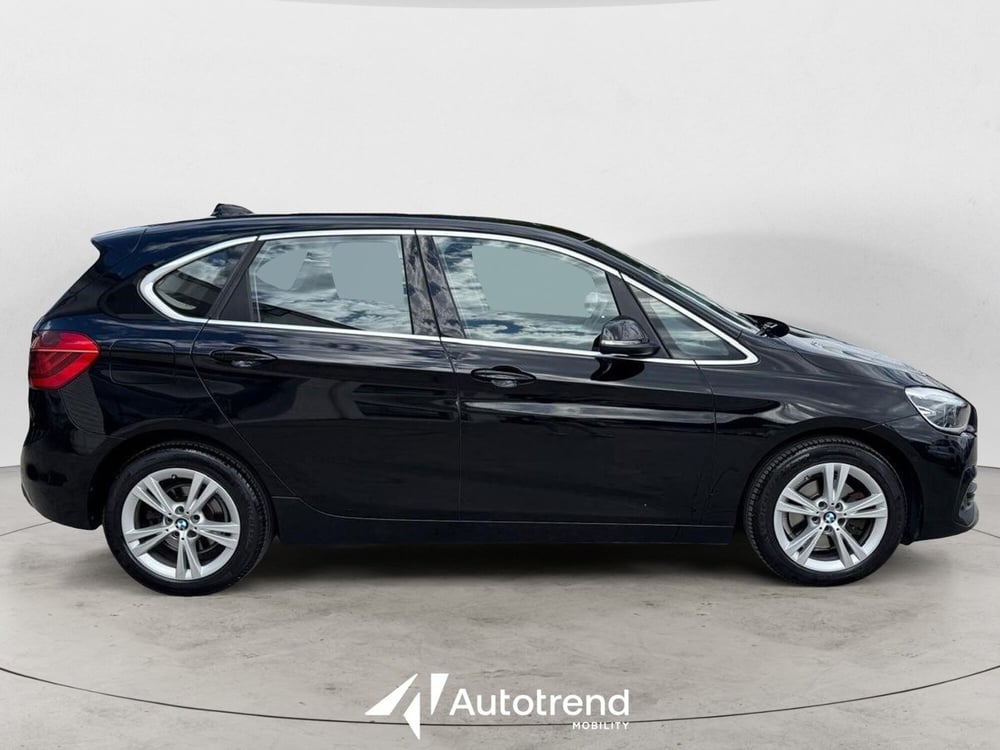 BMW Serie 2 Active Tourer usata a Bari (4)
